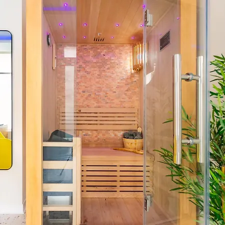 Suite Avec Jacuzzi & Sauna Prives - Strasbourg *