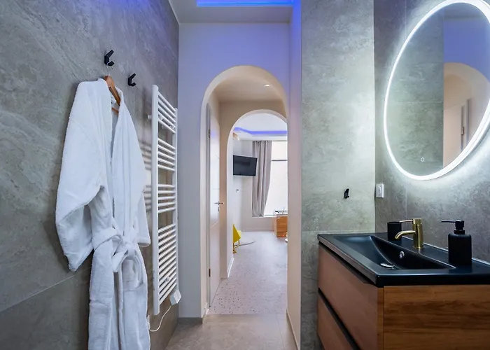 Jacuzzi & Sauna - Centre - Strasbnb 아파트